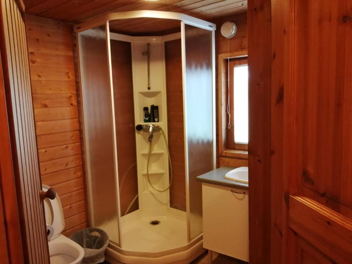 Hannuksen Piilopirtti Tornava Zimmer foto